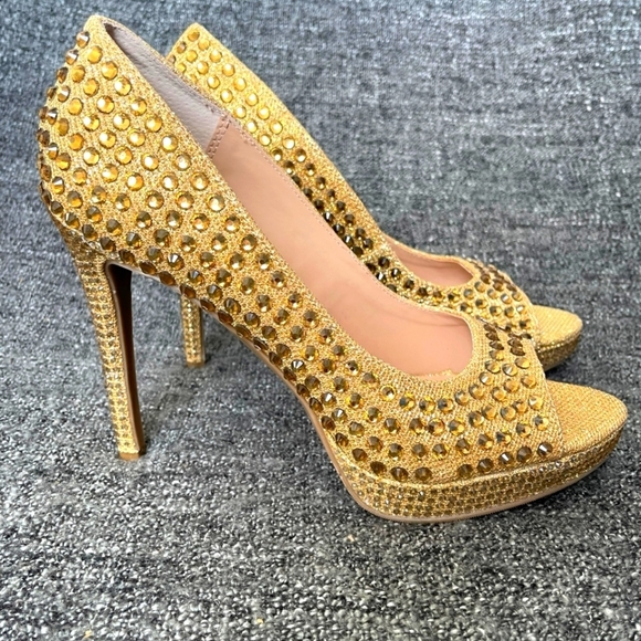 Thalia Sodi Womens Gold 1"Platform Embellish Size 7.5M - Picture 1 of 4